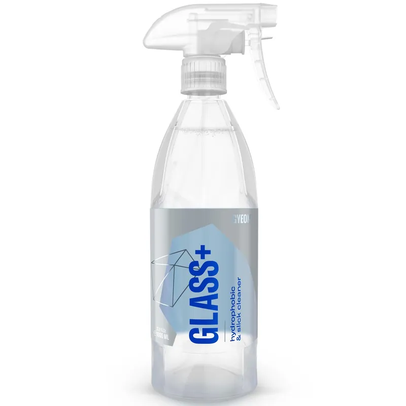 Poslední příležitost - Čistič oken s tekutými stěrači Gyeon Q2M Glass+ (1 L)