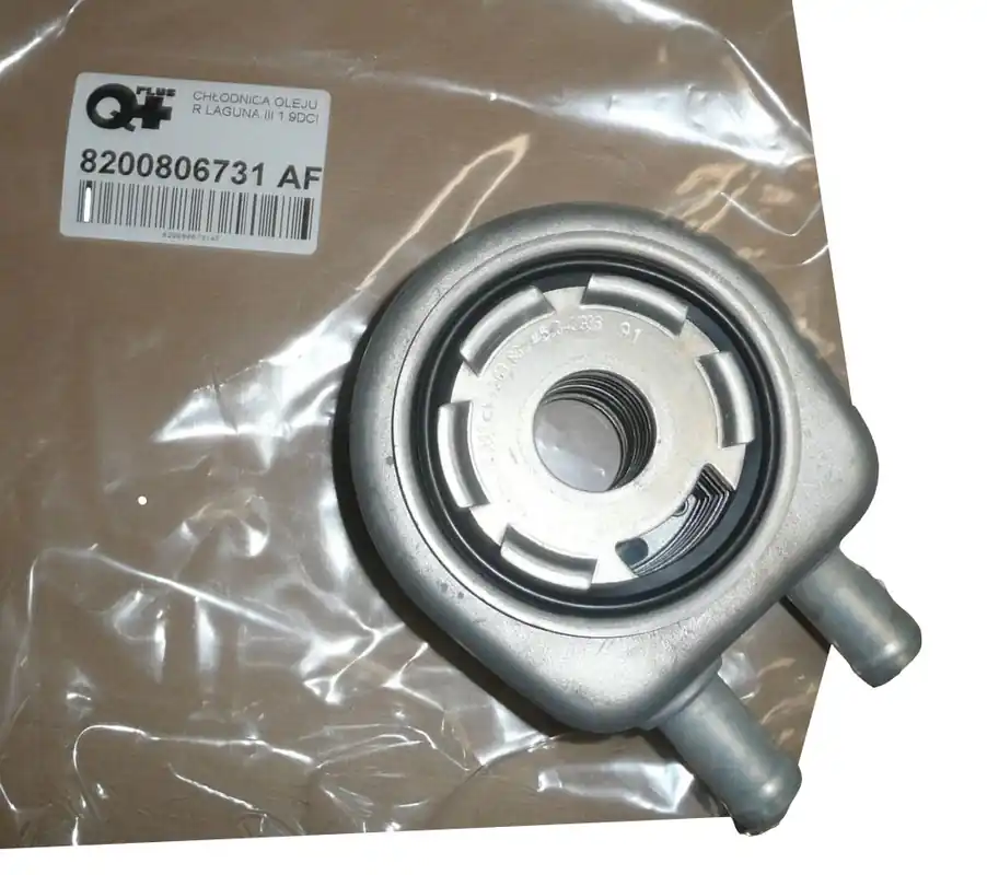 Sleva - Chladič Oleje 8200806731 AF Renault