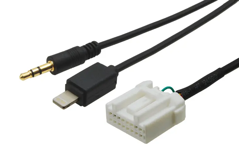 AUX a Apple Lightning adapter Mazda | Akční cena