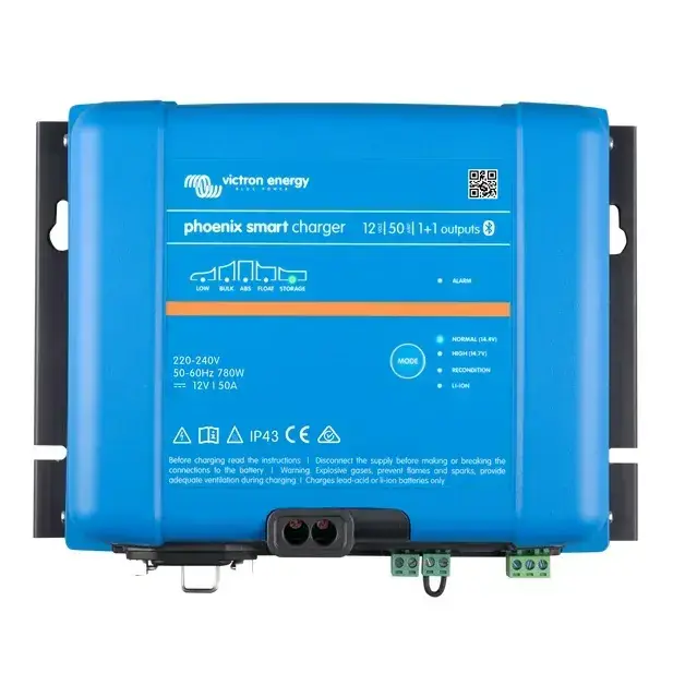 Nabíječka Victron Energy Phoenix Smart IP43 Charger 12V/50A (1+1) - Doporučujeme